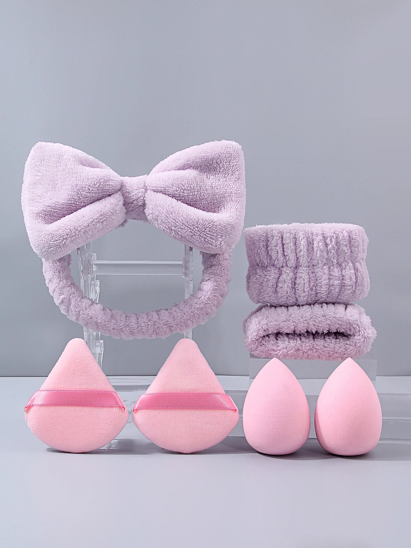 20Pcs Makeup Set Including Makeup Brushes, Beauty Sponges, Powder Puffs, Wrist Straps and Hair Band, Essential Beauty Care Tools