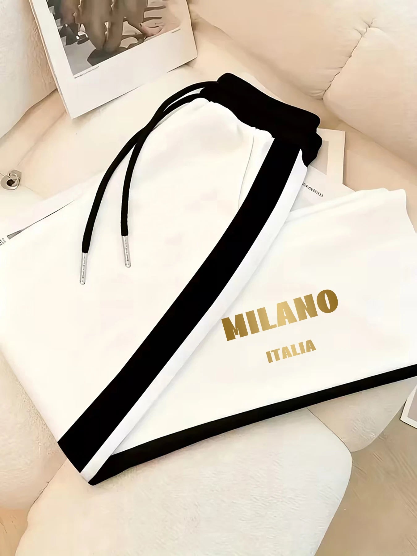 Women's Suits, Short-Sleeved Tops and Pants for Spring and Summer, Casual Sports Two-Piece Outfits for Women