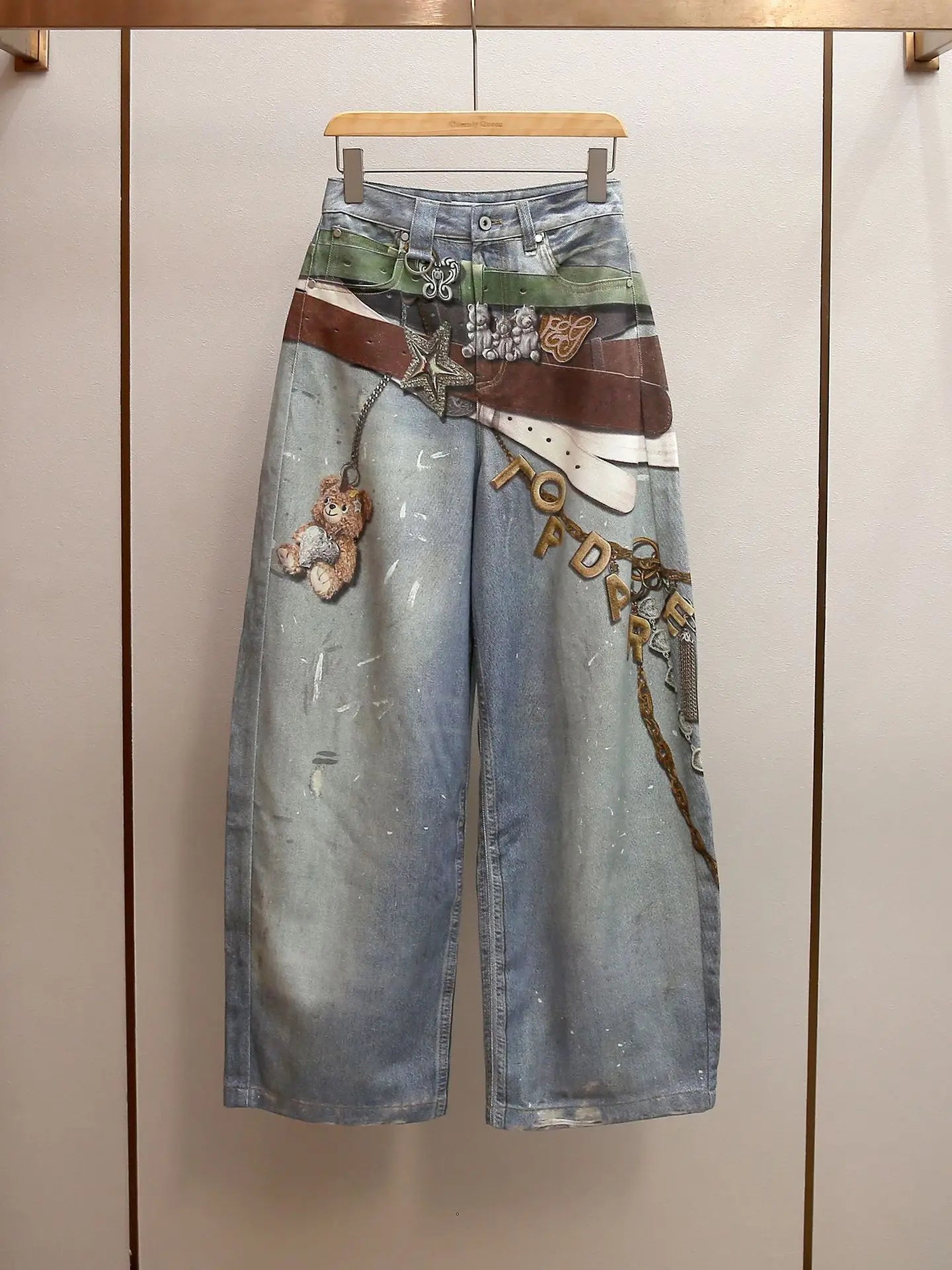 High-end women's clothing spring new locomotive style Spice Girl design sense printing A word high waist jeans women